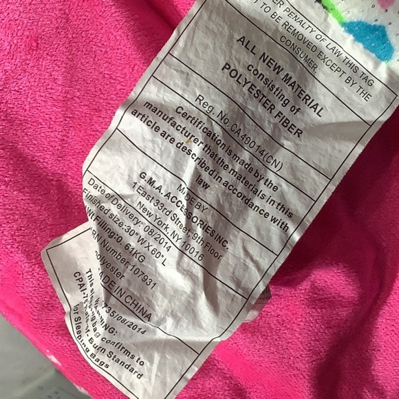 Justice - 30” x 60” plush sleeping bag w/ zipper & easy roll n’ carry straps - Picture 5 of 7